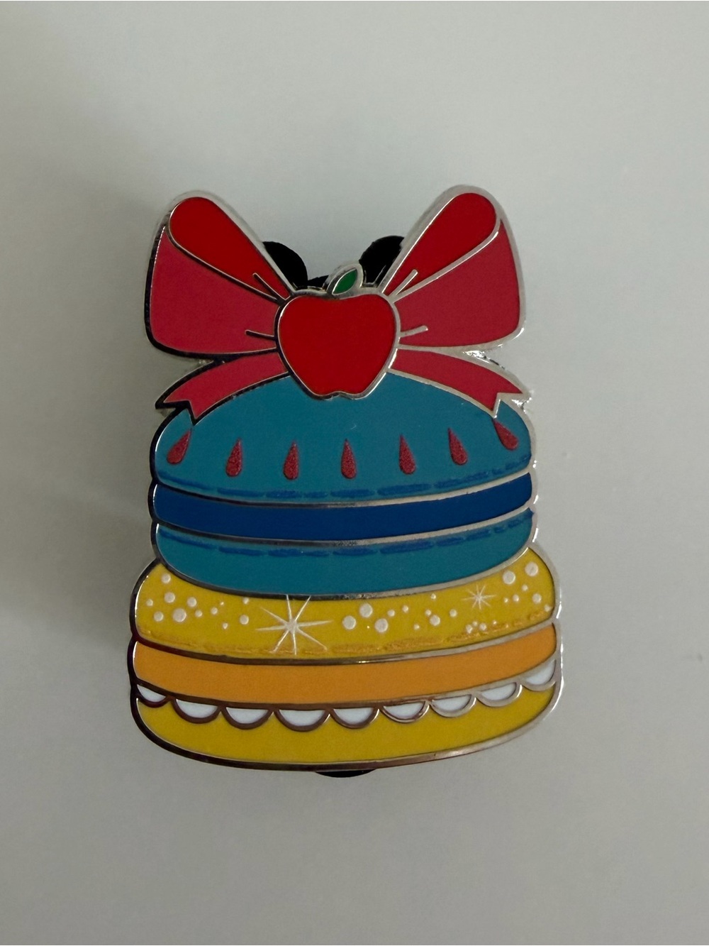 Snow White Disney Princess Pastry Pin